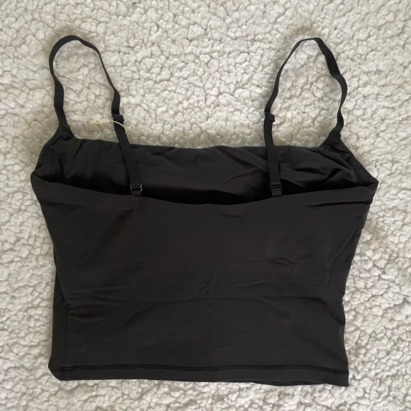 Skims Fits Everybody CROPPED CAMI Black Onyx XS - Picture 3 of 11